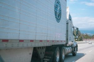 4 Defense Strategies of Large Truck Company's After a Crash